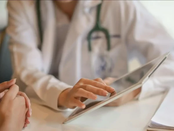 Using Technology for Healthcare Practices to Manage New Patient Leads